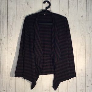 Women’s M Carol Rose Black and Brown Striped Waterfall Cardigan